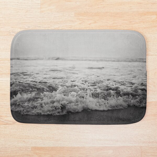 Ocean Crash Bath Mat