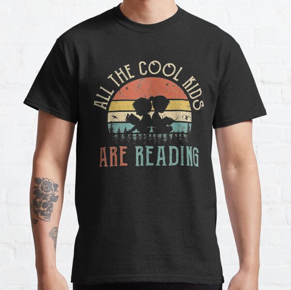 All the Cool Kids are Reading Book Vintage Reto Sunset Classic T-Shirt