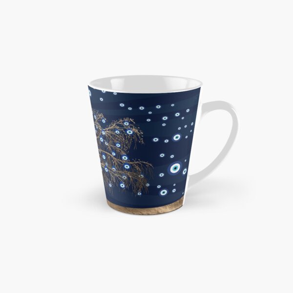 Nazar Charm Tree - Gold auf Dunkelblau Tasse (konisch)