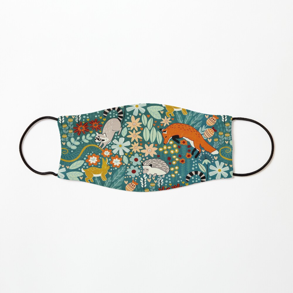 Textured Woodland Pattern Mask