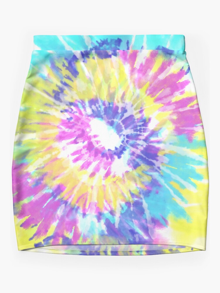 Disover Tie Dye 70’s Mini Skirt