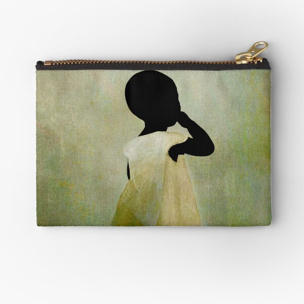 No Mirrors Zipper Pouch