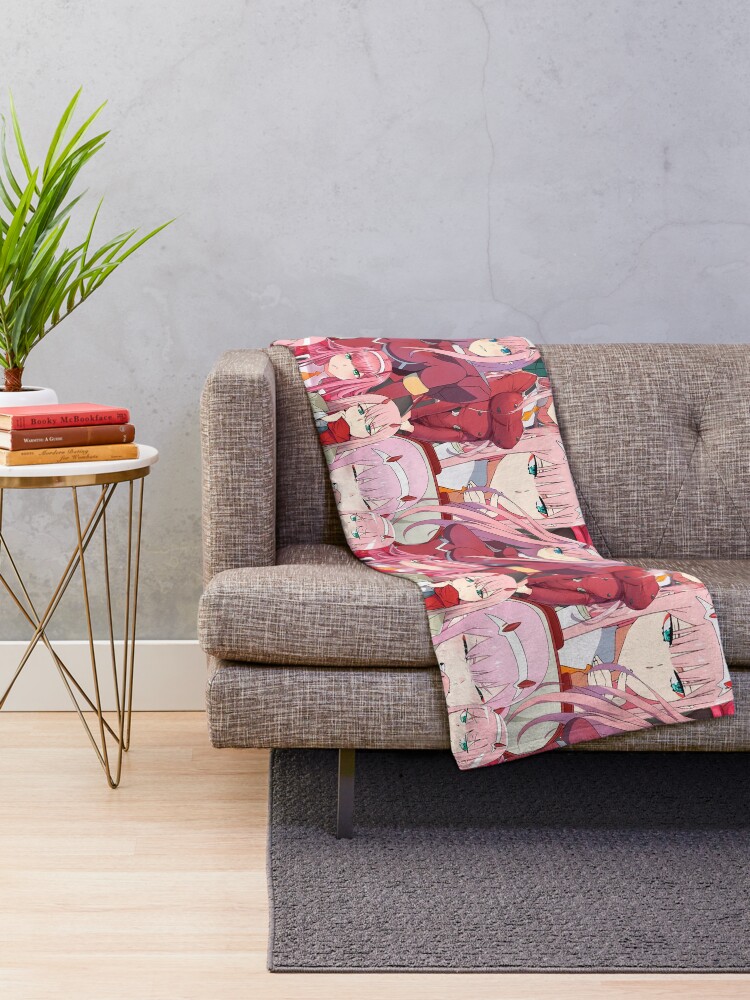 Alternate view of Zero Two Tribute Pattern Throw Blanket