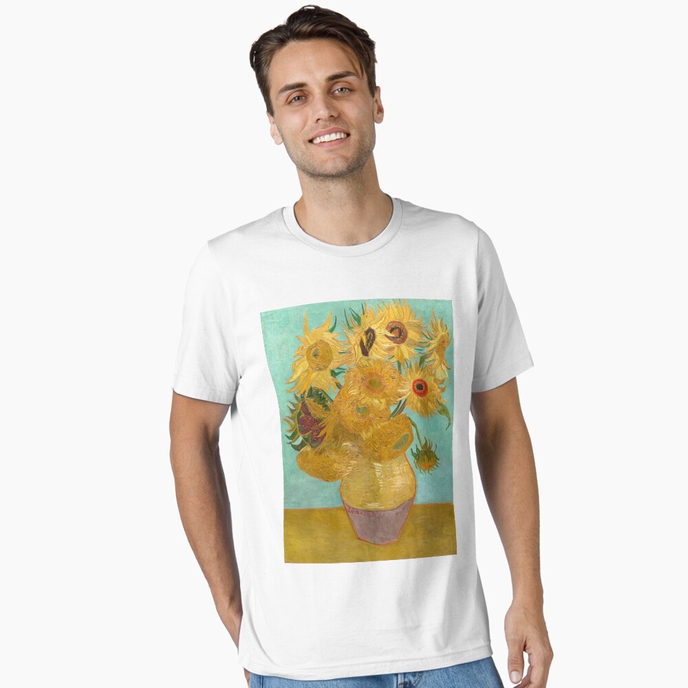 Aperçu de l'œuvre T-shirt essentiel créée et vendue par fineearth.