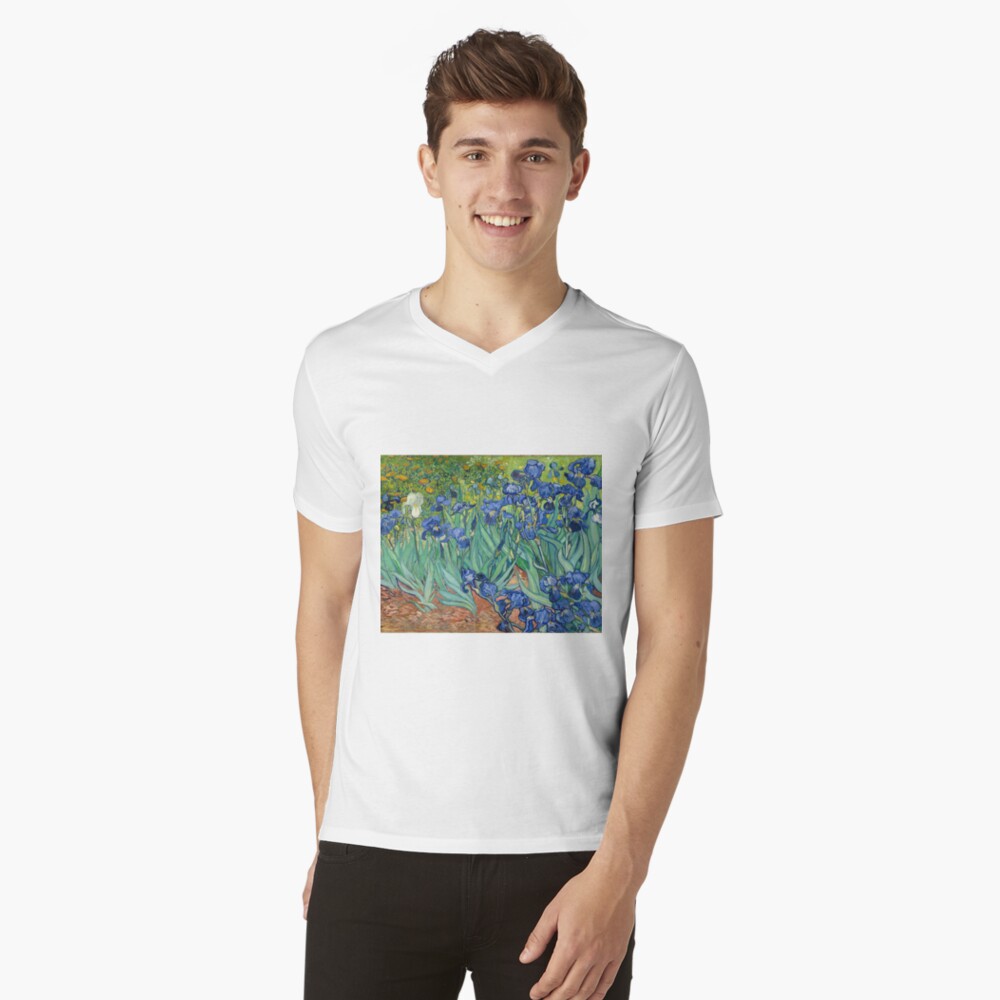 Aperçu de l'œuvre T-shirt col V créée et vendue par fineearth.