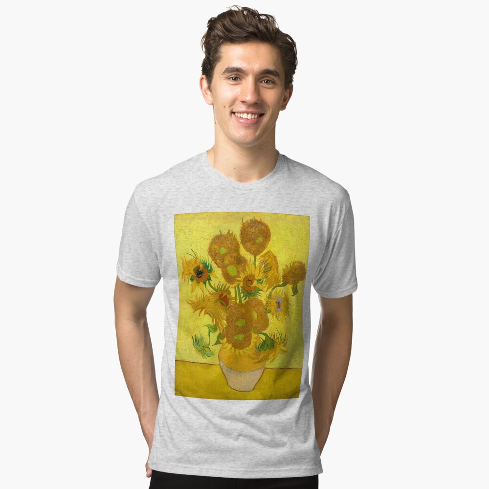 Aperçu de l'œuvre T-shirt chiné créée et vendue par fineearth.