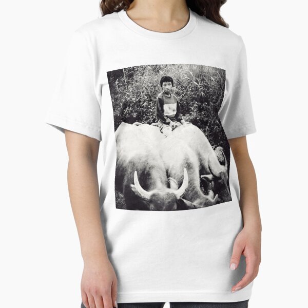 North Vietnam ~ Buffalo Boy Essential T-Shirt