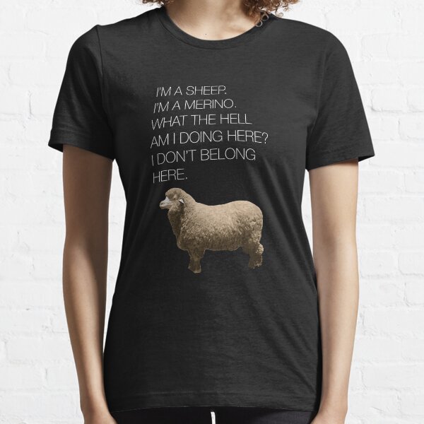 I'M A SHEEP Essential T-Shirt