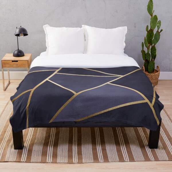Classic Blue Glamour Girly Trend Triangle Pattern Throw Blanket