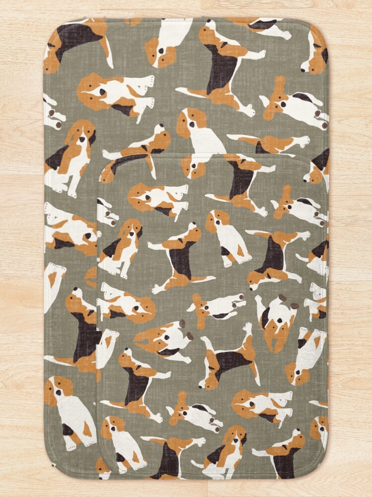 Alternate view of beagle scatter stone Bath Mat