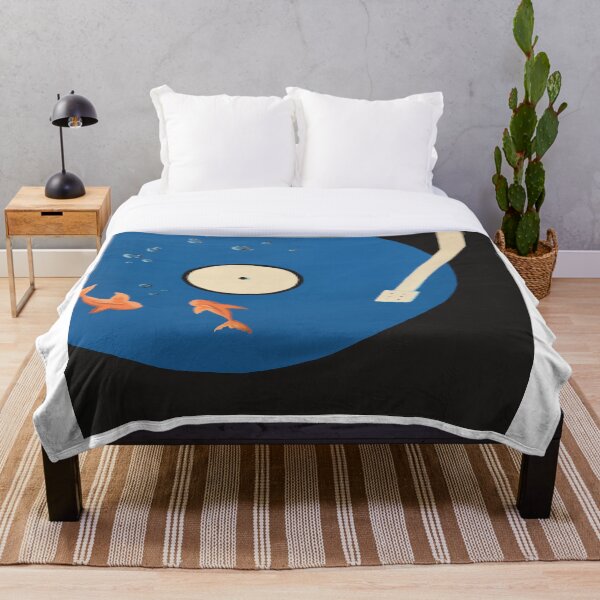 Artikelvorschau, Koi Fisch auf Vinyl entworfen und verkauft von Brushedinbold.