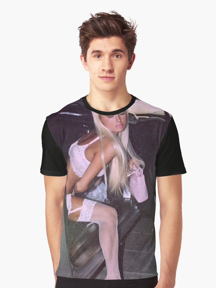 Paris hilton sales graphic tee