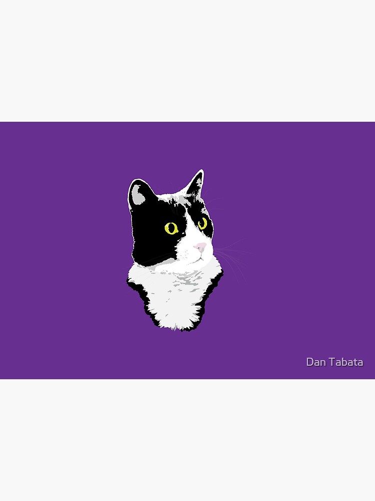Regal Tuxedo Kitty by dmtab