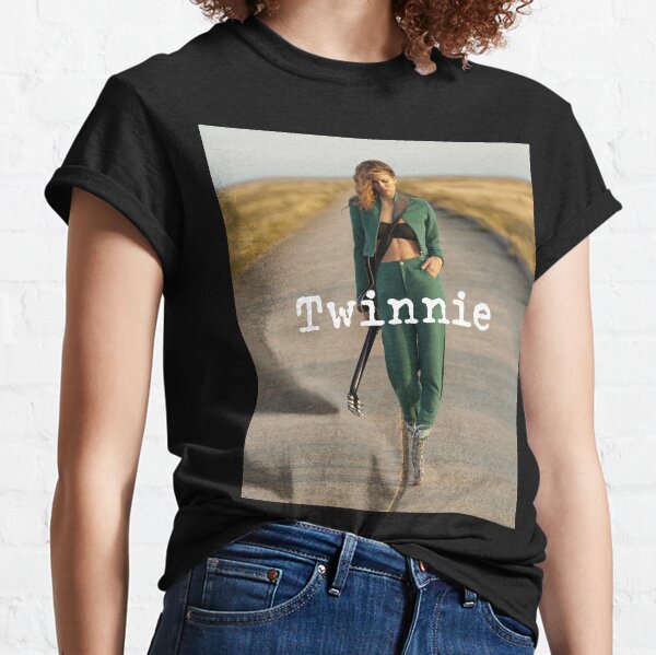 Twotwi Twinnie UK World Tour 2020 Classic T-Shirt