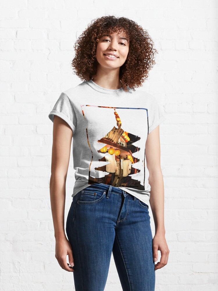 Alternate view of Shinjuku lights in Sensoji Pagoda Classic T-Shirt