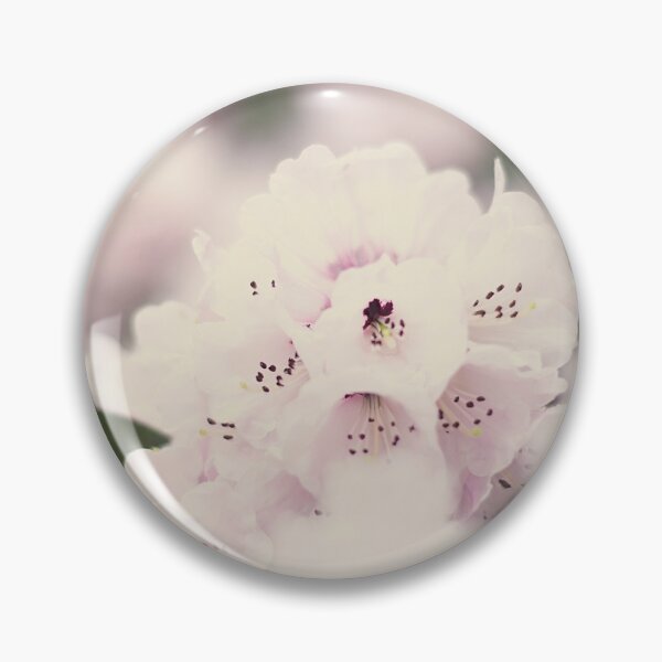 Artikelvorschau, Rosa Frühlingsblumen entworfen und verkauft von gailgriggs.