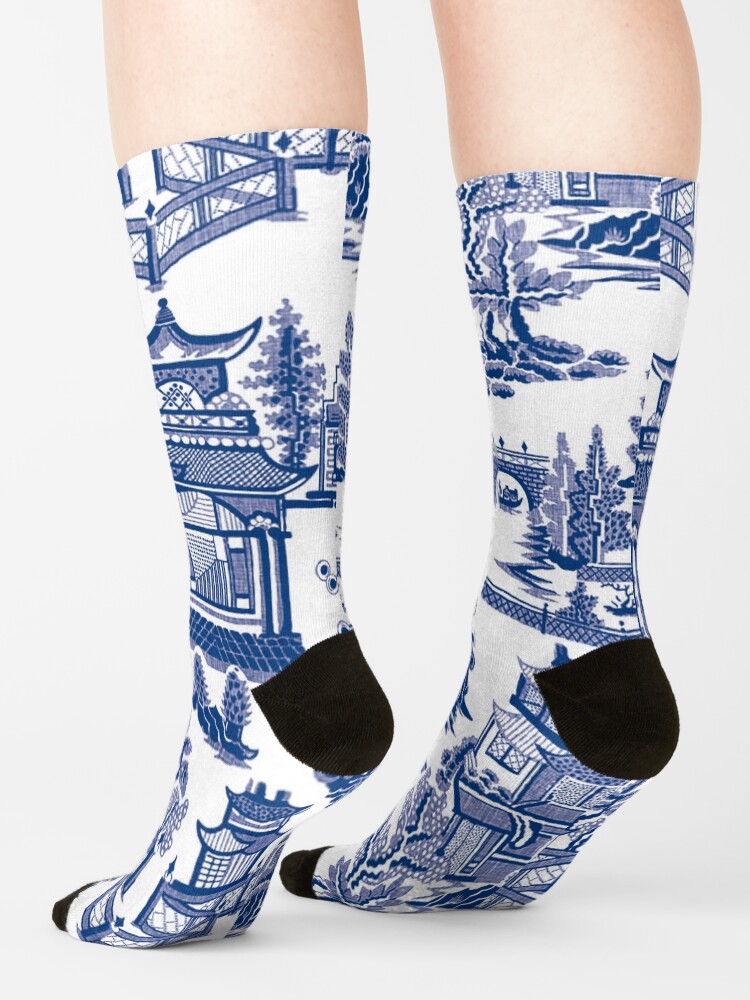 "Blue Willow Ancient Ming China Blue And White Chinoiserie " Socks by