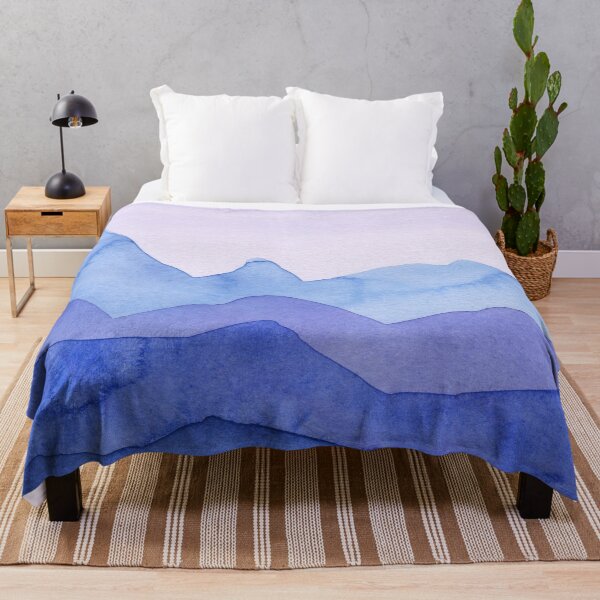 Aperçu de l'œuvre Montagnes en bleu, violet créée et vendue par christianmerz.