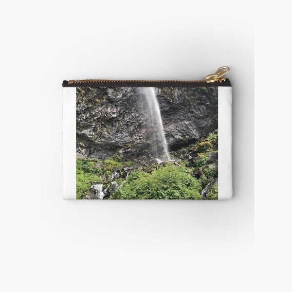 Aperçu de l'œuvre cascade créée et vendue par MorganeRosa.