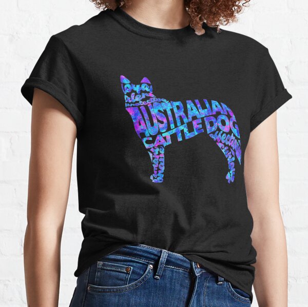 Vista previa del artículo con la obra «Ganado Australiano Perro Acuarela Tipográfica», diseñado y vendido por A Deniz Akerman.