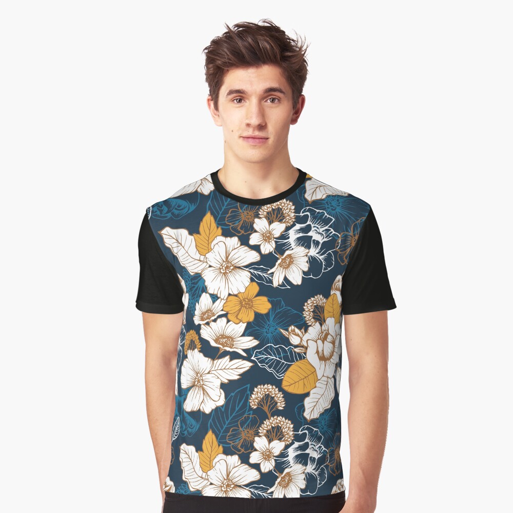 Aperçu de l'œuvre T-shirt graphique créée et vendue par meghanmarie.