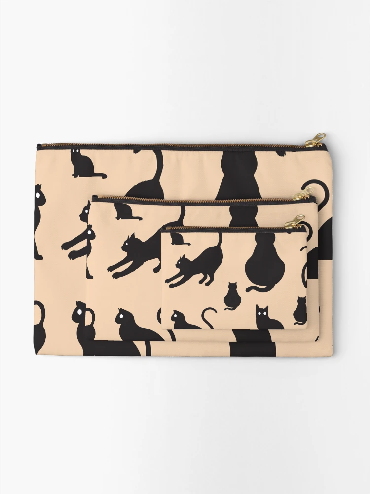 Aperçu 2 sur 4. Pochette avec l'œuvre CATY créée et vendue par Rococodesigns.