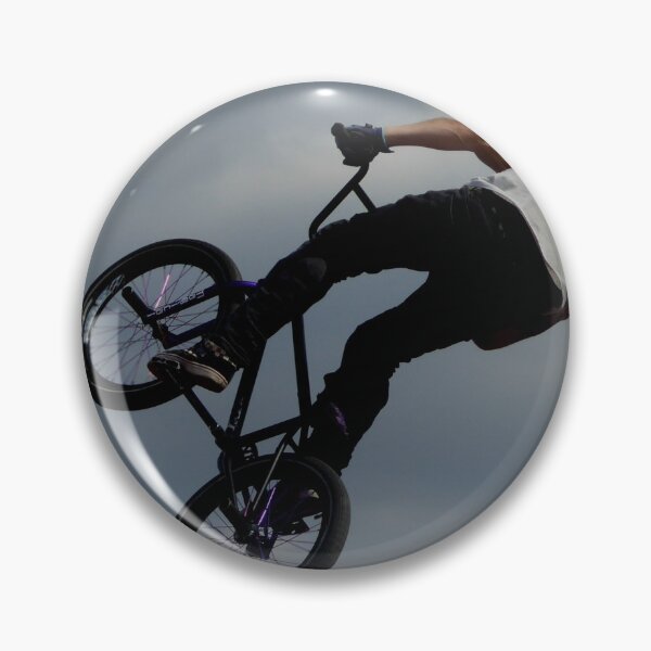Artikelvorschau, BMX - bis in die Wolken entworfen und verkauft von Perggals© - Stacey Turner.