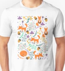 Foxes in the magic forest Unisex T-Shirt
