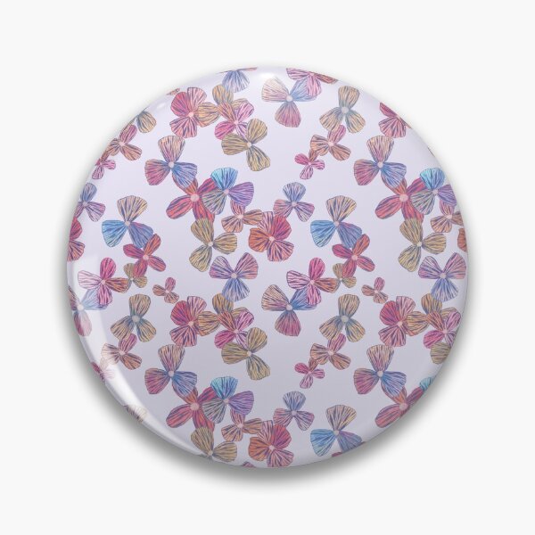 Aperçu de l'œuvre Motif floral doublé, rose pâle créée et vendue par Dani Reber.