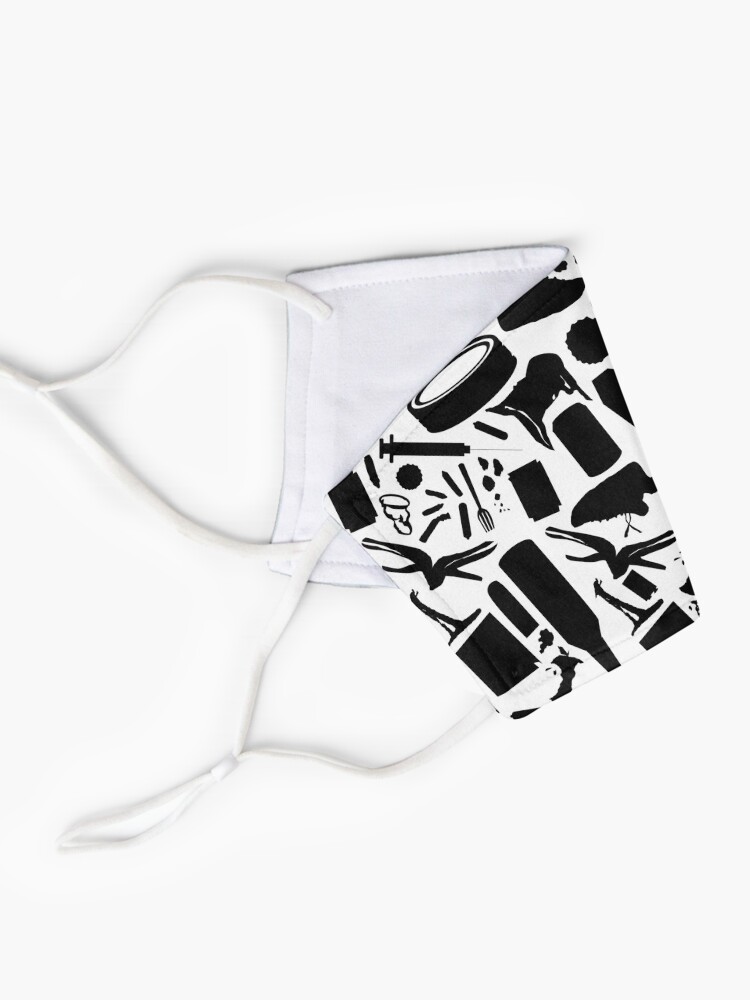 Alternate view of A Trashy Pattern Mask