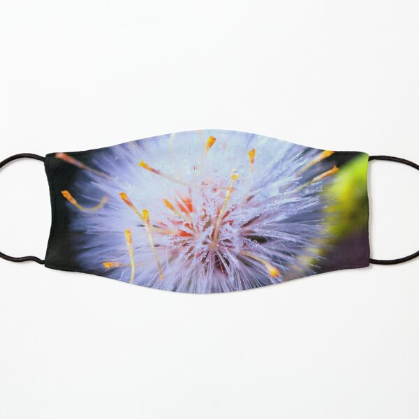 Macro nature beauté du monde microscopique avec petite tige de fleur Masque enfant