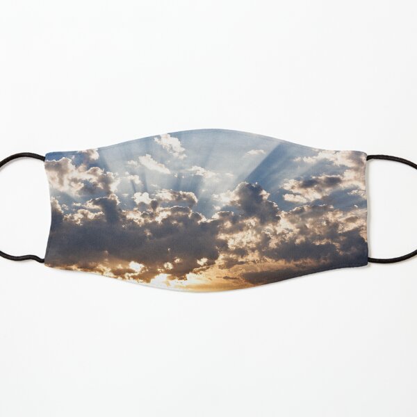 Nuages cachant un coucher de soleil éblouissant Masque enfant