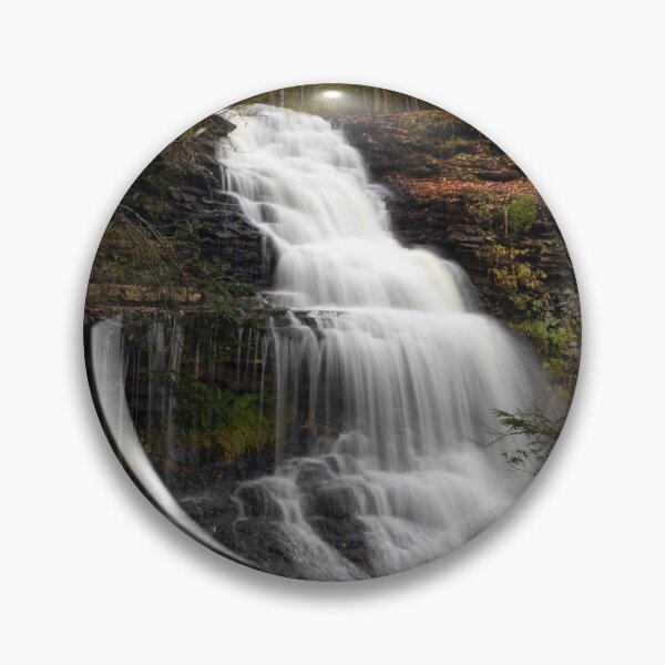 Aperçu de l'œuvre Ganoga Falls créée et vendue par KPcaptures.