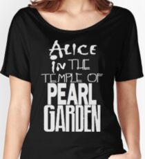 " Alice in The Temple Of Pearl Garden" Women's Relaxed Fit T-Shirt