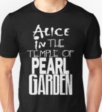 " Alice in The Temple Of Pearl Garden" Slim Fit T-Shirt