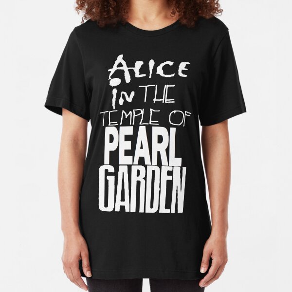 " Alice in The Temple Of Pearl Garden" Slim Fit T-Shirt