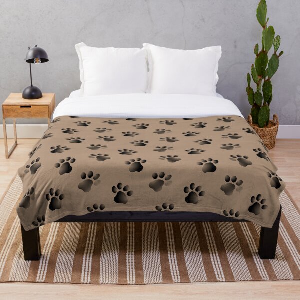 Aperçu de l'œuvre Animal Paw Prints Chats Chiens Noir et Marron créée et vendue par RootSquare.