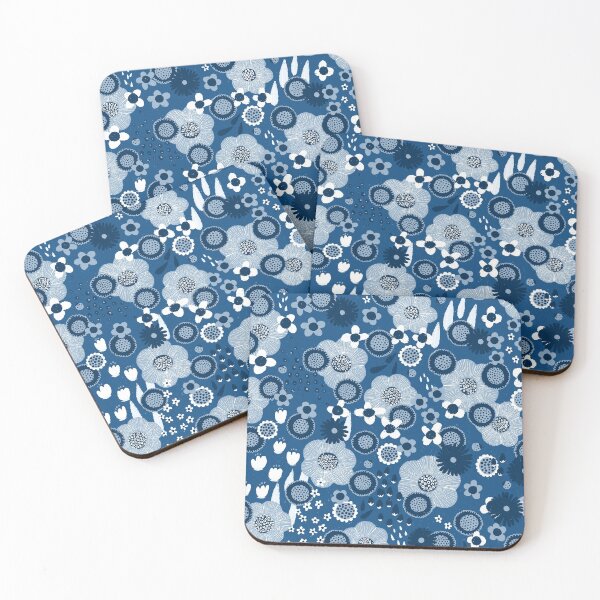 Item preview, Vintage-Kitsch Floral Pantone 2020 Classic Blue de Friztin designed and sold by friztin.
