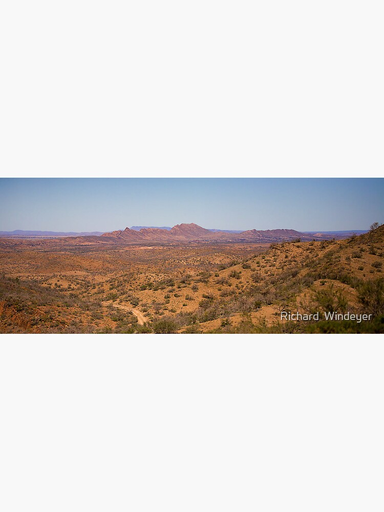 Wilpena Pound by RICHARDW