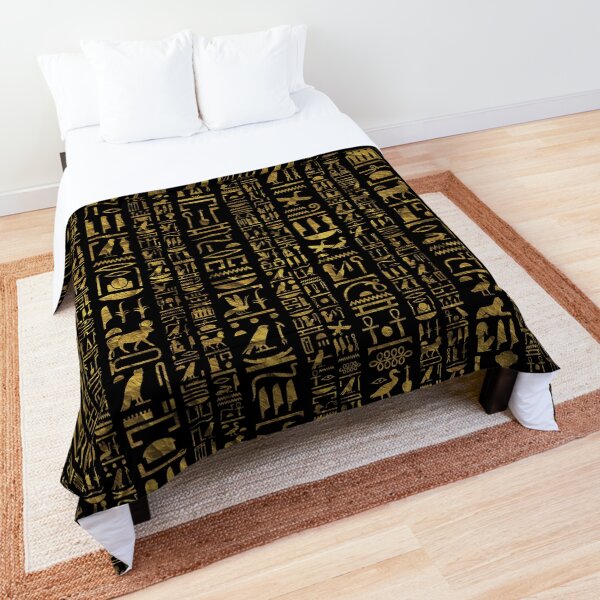 Egyptian hieroglyphs vintage gld on black Comforter