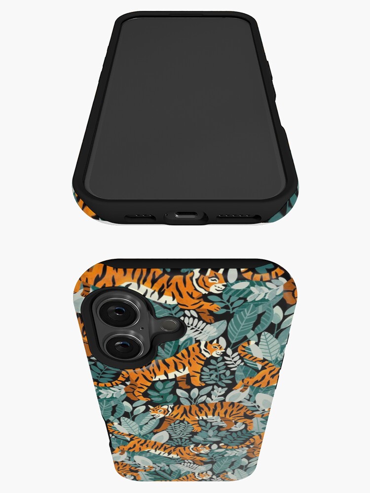 Imagen 3 de 4, Funda de iPhone con la obra Tigre de Bengala Teal Jungle, diseñada y vendida por TigaTiga.
