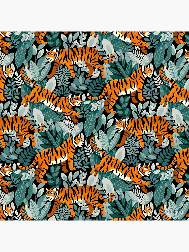 Imagen 4 de 4, Reloj con la obra Tigre de Bengala Teal Jungle, diseñada y vendida por TigaTiga.