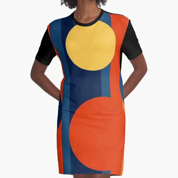 Retro Circles and Stripes Graphic T-Shirt Dress