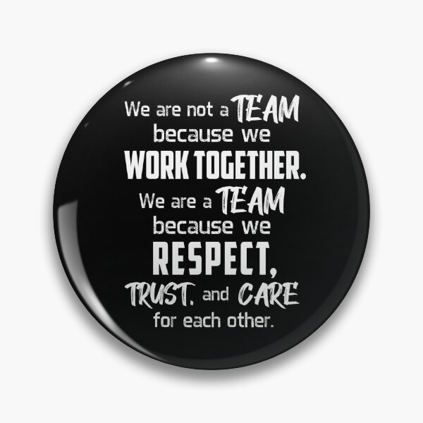Item preview, Los colegas del equipo de Teamplay trabajan diciendo regalos divertidos designed and sold by tshirtconcepts.