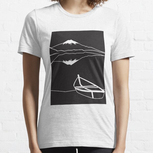 Mount Fuji night Essential T-Shirt