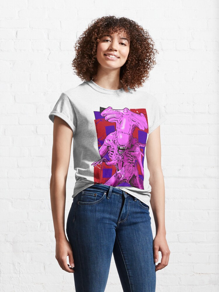 Vista alternativa de Camiseta clásica Pink Alien Queen achoprop logo