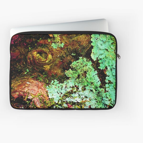 I lichen you 2! Classy Camo Laptop Sleeve