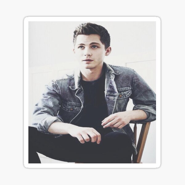 Artikel-Vorschau von Logan Lerman, designt und verkauft von asdmarisol.