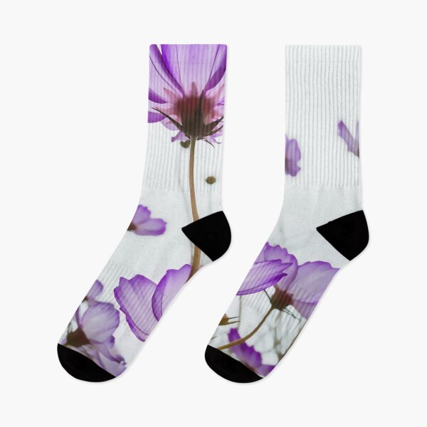 Artikelvorschau, TENDER VIOLET BLOSSOMS entworfen und verkauft von Pia Schneider.