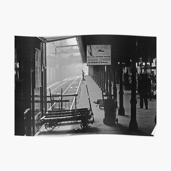 195809030013 Princes Bridge Station BW Poster